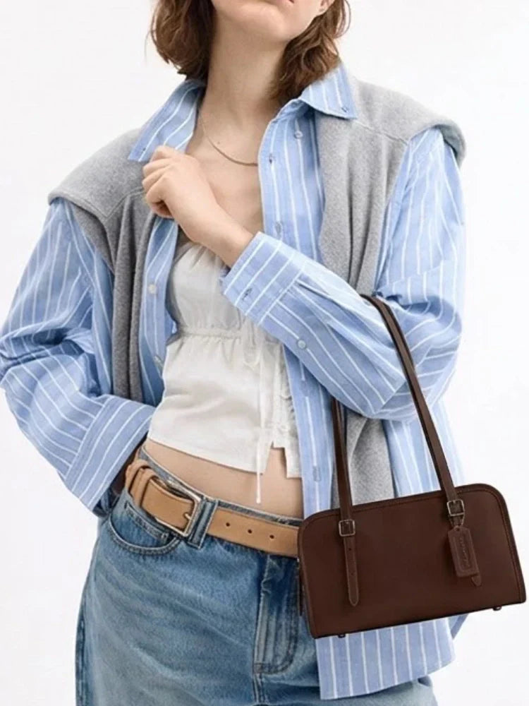 COACH BAG SWING ZIP 20