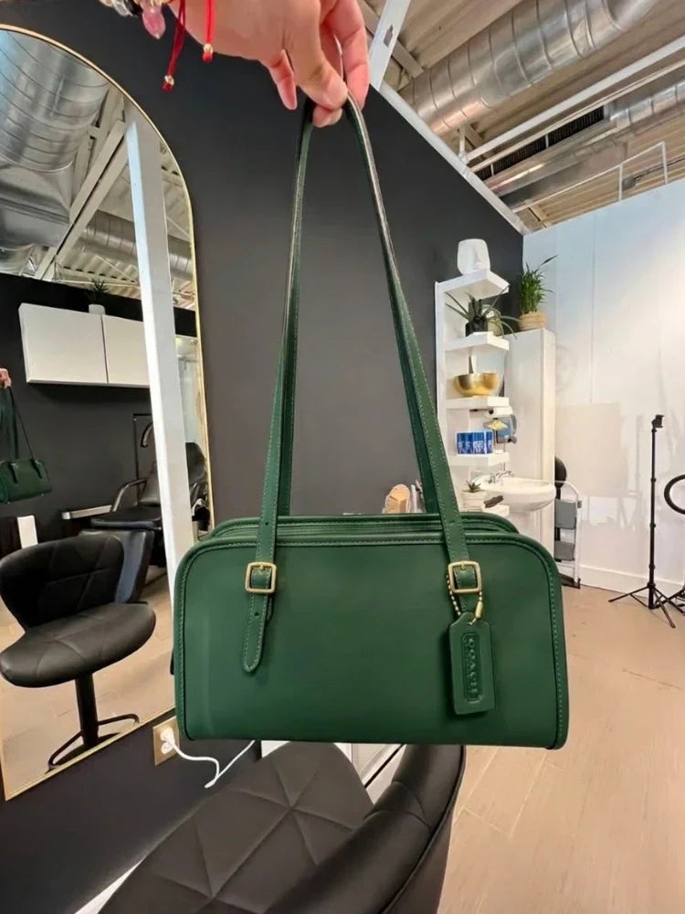 COACH BAG SWING ZIP 20