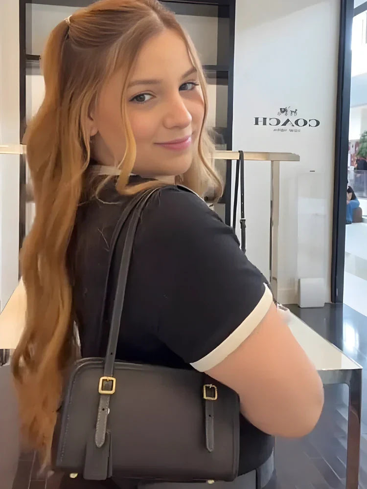 COACH BAG SWING ZIP 20